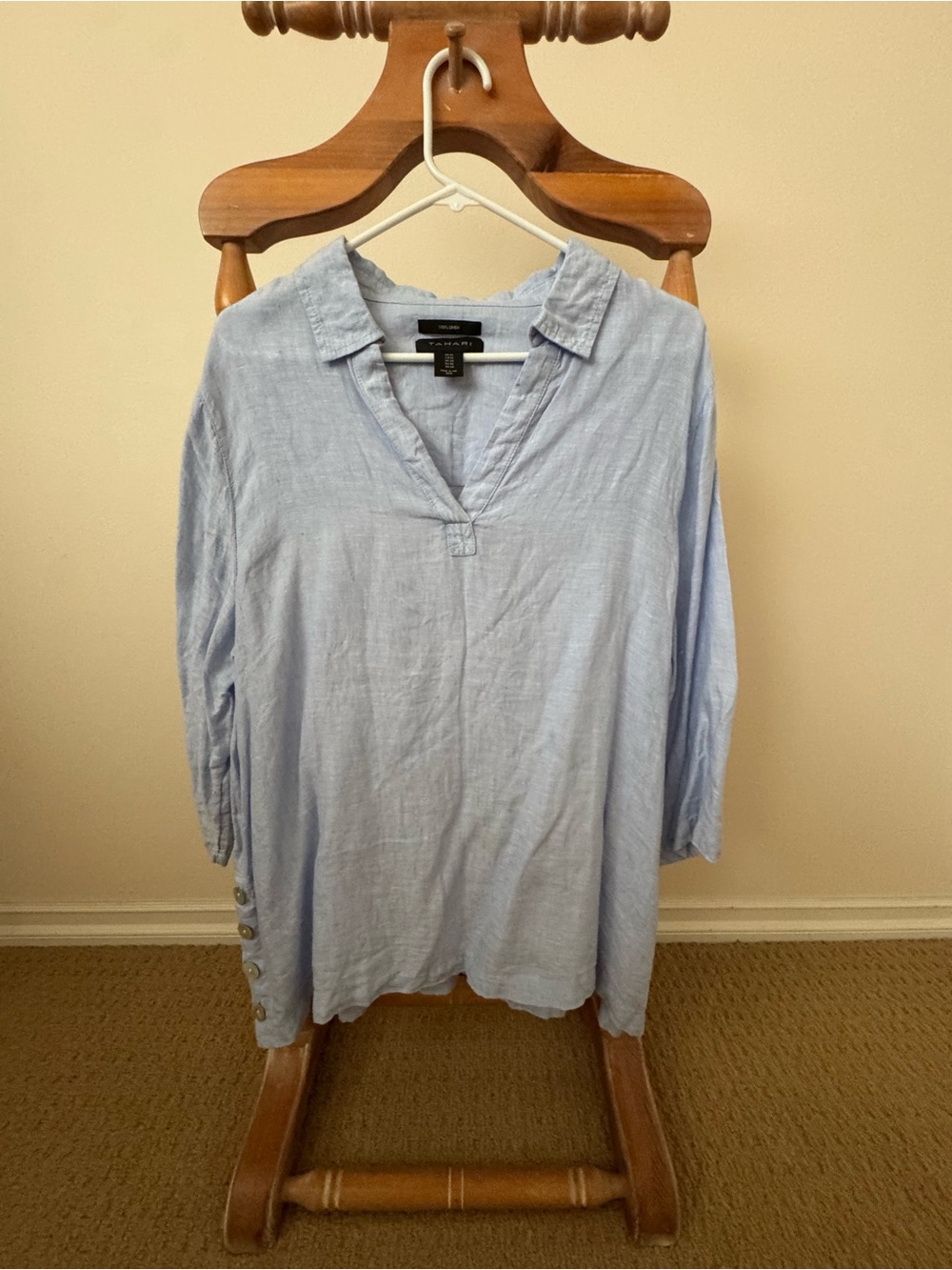 Tahari Light Blue Linen V-Neck Tunic 1x